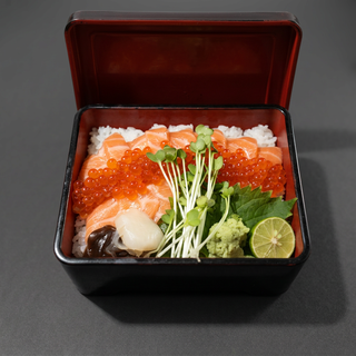 Sake-Ikura Don
